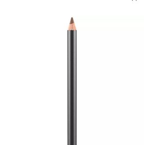 MAC lip pencil | cork